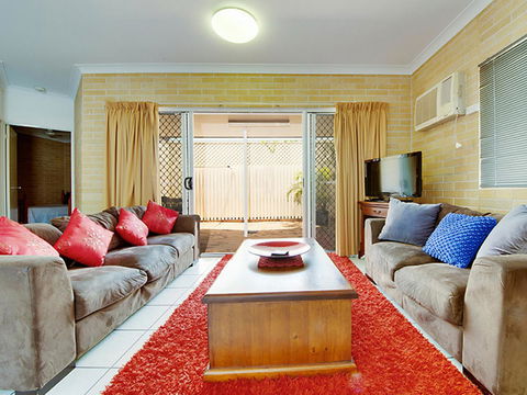 Murray Street Apartments - Hervey Bay Accommodation 23