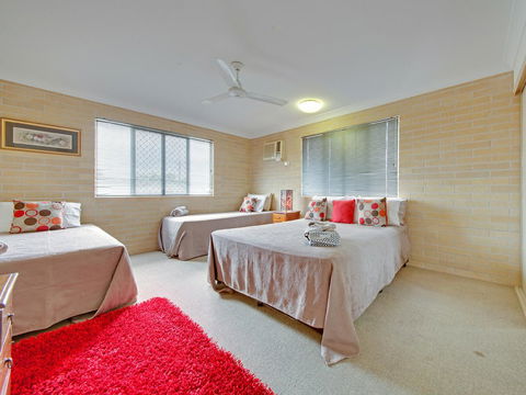 Murray Street Apartments - Hervey Bay Accommodation 9