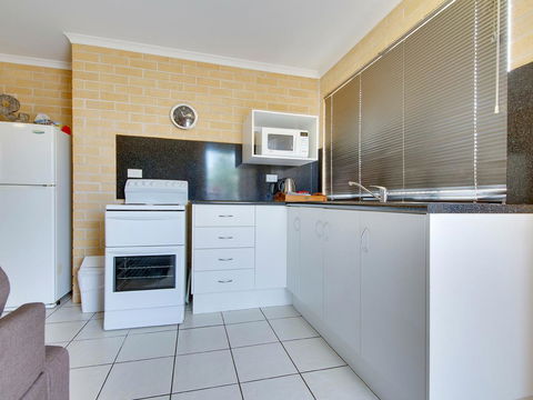 Murray Street Apartments - Hervey Bay Accommodation 40