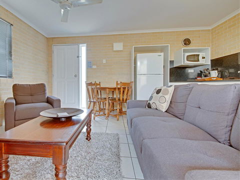 Murray Street Apartments - Hervey Bay Accommodation 35