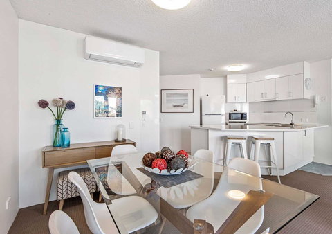 Sailport Mooloolaba Apartments - Hervey Bay Accommodation 24