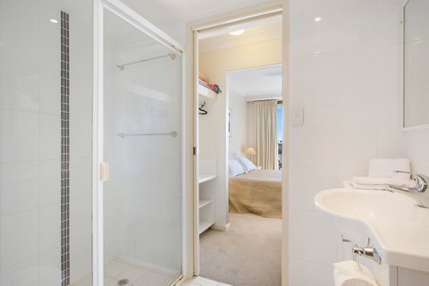 Ocean Royale - Hervey Bay Accommodation 31