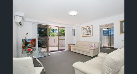 Ocean Royale - Hervey Bay Accommodation 25