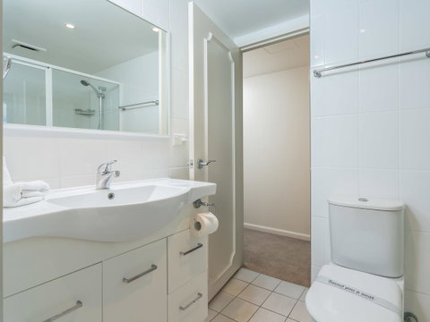 Ocean Royale - Hervey Bay Accommodation 40