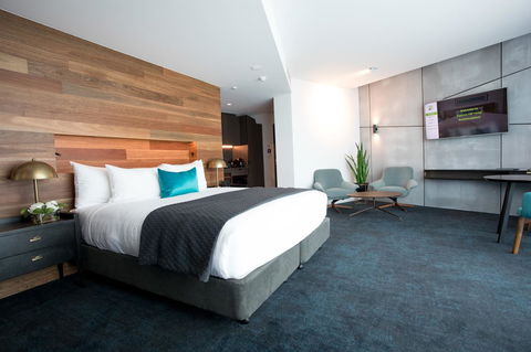 Eatons Hill Hotel - Hervey Bay Accommodation 35