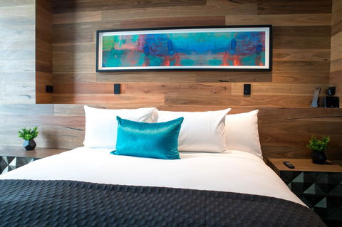 Eatons Hill Hotel - Hervey Bay Accommodation 25