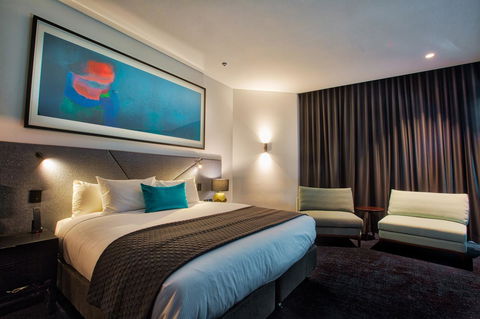Eatons Hill Hotel - Hervey Bay Accommodation 12