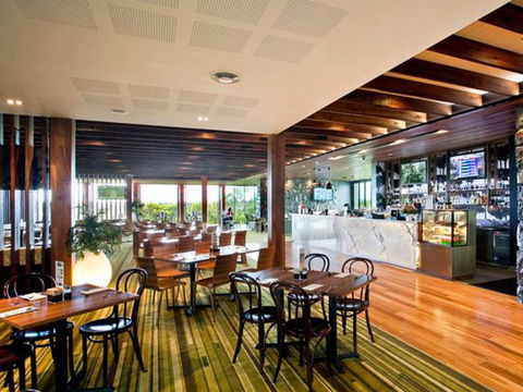 Eatons Hill Hotel - Hervey Bay Accommodation 6