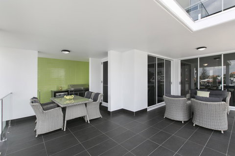 Menso At Southbank - Hervey Bay Accommodation 4