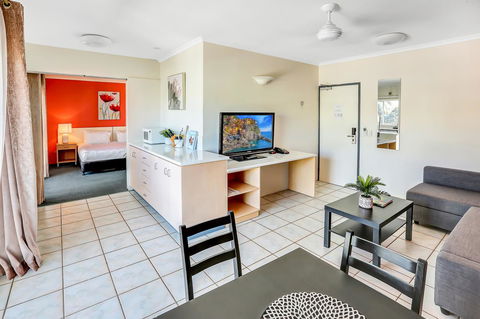 Coral Tree Inn - Hervey Bay Accommodation 25