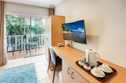Coral Tree Inn - Hervey Bay Accommodation 12