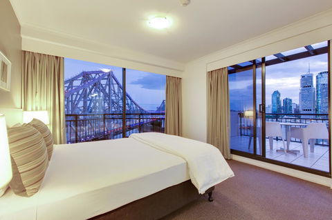 Oakwood Hotel & Apartments Brisbane - Tourism Hervey Bay 2