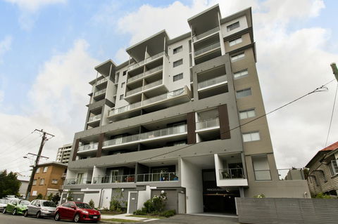 Arise Princess Regent Apartments - Tourism Hervey Bay 1