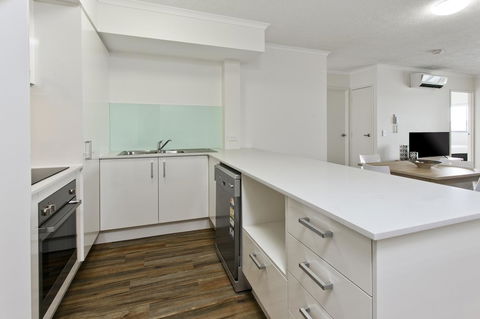 Arise Princess Regent Apartments - Tourism Hervey Bay 4