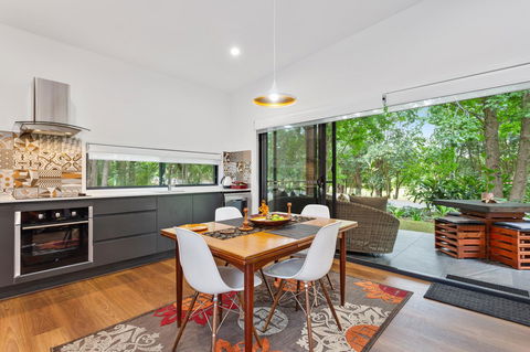 Bower 63 - Tourism Hervey Bay 1