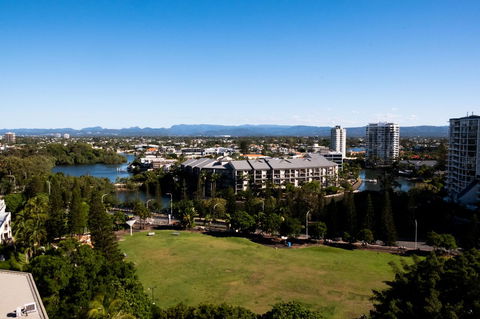 The Island Gold Coast - Hervey Bay Accommodation 22