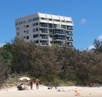 84 The Spit Holiday Apartments - Tourism Hervey Bay