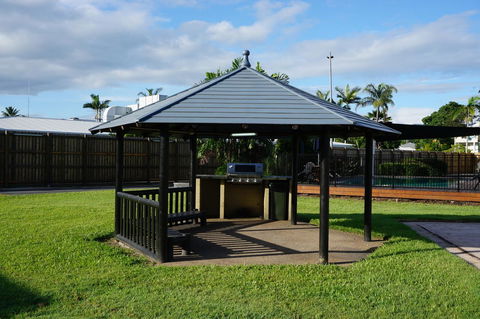YAL Cairns - A Motel That Makes A Difference - Hervey Bay Accommodation 7
