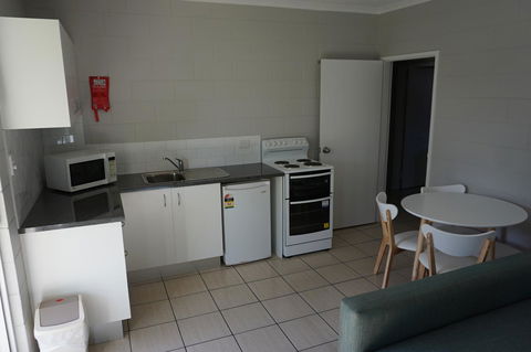 YAL Cairns - A Motel That Makes A Difference - Hervey Bay Accommodation 26
