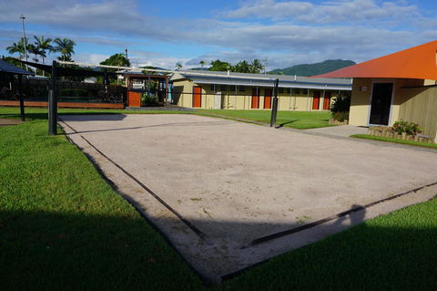 YAL Cairns - A Motel That Makes A Difference - Hervey Bay Accommodation 6