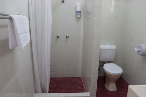 YAL Cairns - A Motel That Makes A Difference - Hervey Bay Accommodation 27