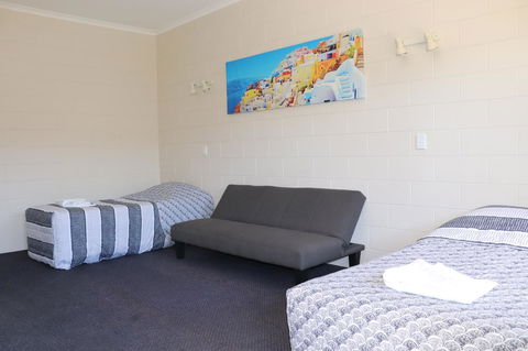 YAL Cairns - A Motel That Makes A Difference - Hervey Bay Accommodation 23