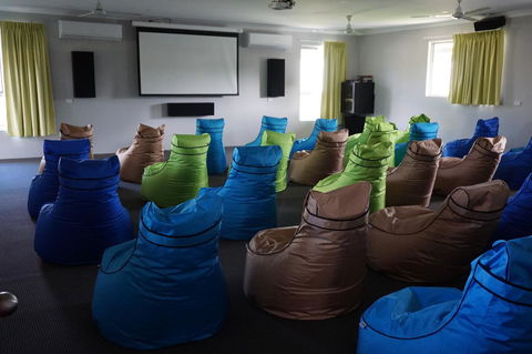 YAL Cairns - A Motel That Makes A Difference - Hervey Bay Accommodation 4