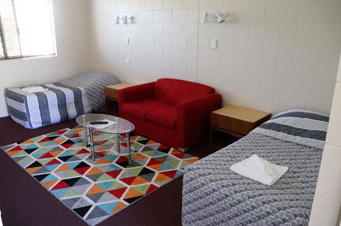 YAL Cairns - A Motel That Makes A Difference - Hervey Bay Accommodation 3