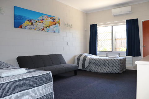 YAL Cairns - A Motel That Makes A Difference - Hervey Bay Accommodation 13