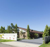 Marcol Place Holiday Apartments - Tourism Hervey Bay