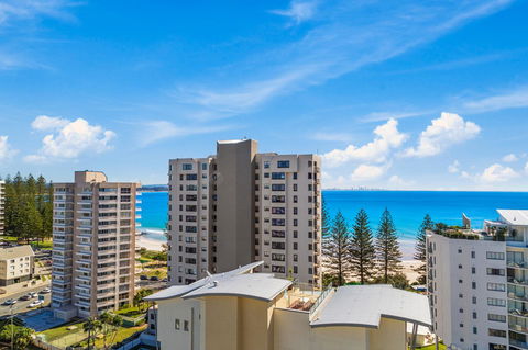 Rainbow Commodore Coolangatta - Hervey Bay Accommodation 1