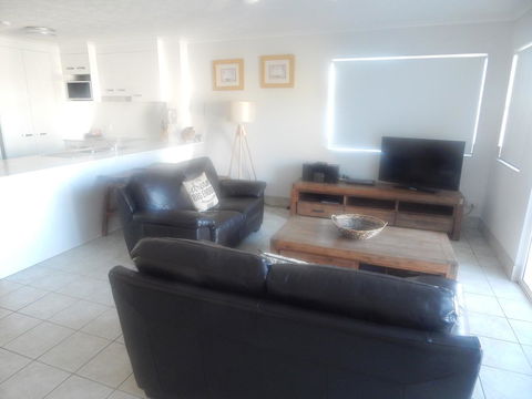 Tranquil Shores - Hervey Bay Accommodation 6