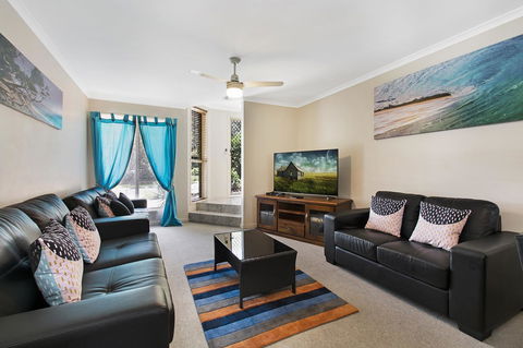Growder Court 3 - Coolum Beach QLD - Tourism Hervey Bay 0