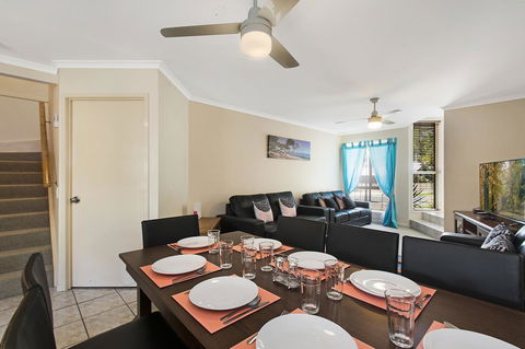 Growder Court 3 - Coolum Beach QLD - Tourism Hervey Bay 5