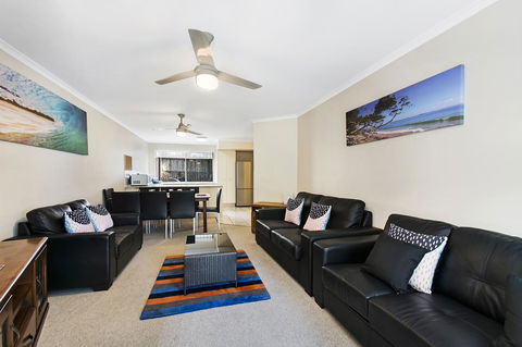 Growder Court 3 - Coolum Beach QLD - Tourism Hervey Bay 16