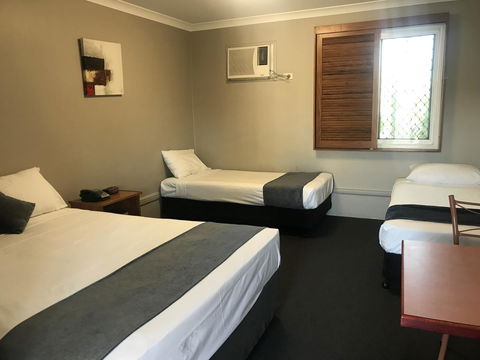 Cosmopolitan Motel & Serviced Apartments - Hervey Bay Accommodation 17