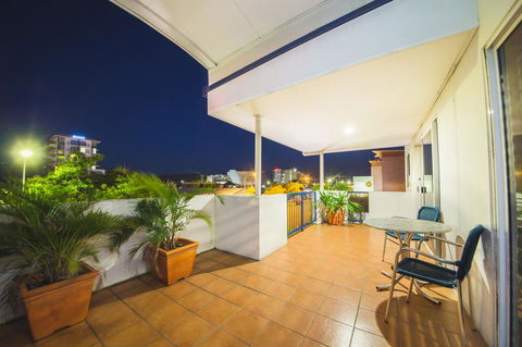 Cosmopolitan Motel & Serviced Apartments - Hervey Bay Accommodation 10