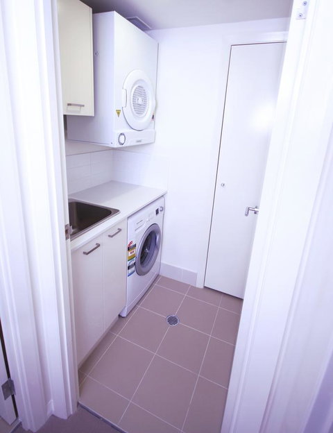 Domain Serviced Apartments - Hervey Bay Accommodation 4
