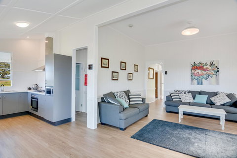 Cloud Hill - Tourism Hervey Bay 11