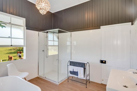 Cloud Hill - Tourism Hervey Bay 3