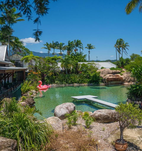 Cairns Colonial Club Resort - Hervey Bay Accommodation 2