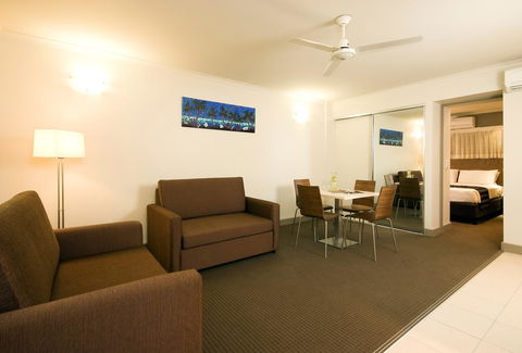 Cairns Colonial Club Resort - Hervey Bay Accommodation 28