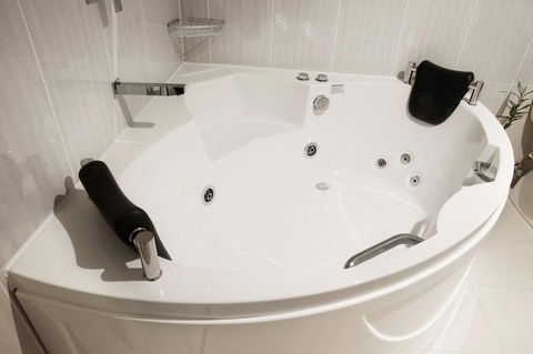 Hotel Diana - Hervey Bay Accommodation 36