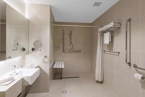 Hotel Diana - Hervey Bay Accommodation 39