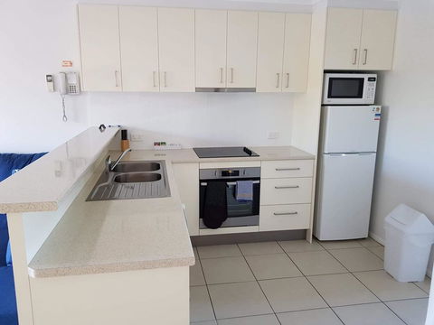 Coolum Beach Getaway Resort - Hervey Bay Accommodation 9