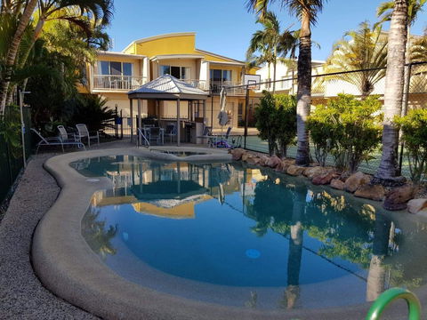 Coolum Beach Getaway Resort - Hervey Bay Accommodation 7