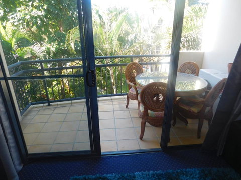 Superior Apartment In A Unique Resort - Hervey Bay Accommodation 9
