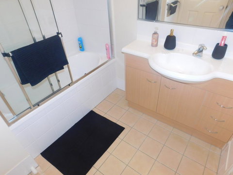Superior Apartment In A Unique Resort - Hervey Bay Accommodation 16