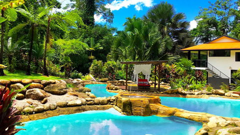 Misty Mountains Rainforest Retreat - Hervey Bay Accommodation 32