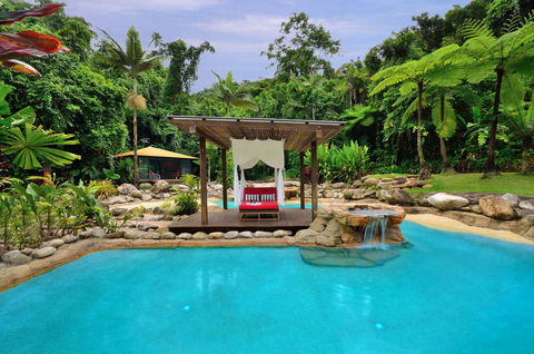 Misty Mountains Rainforest Retreat - Hervey Bay Accommodation 13